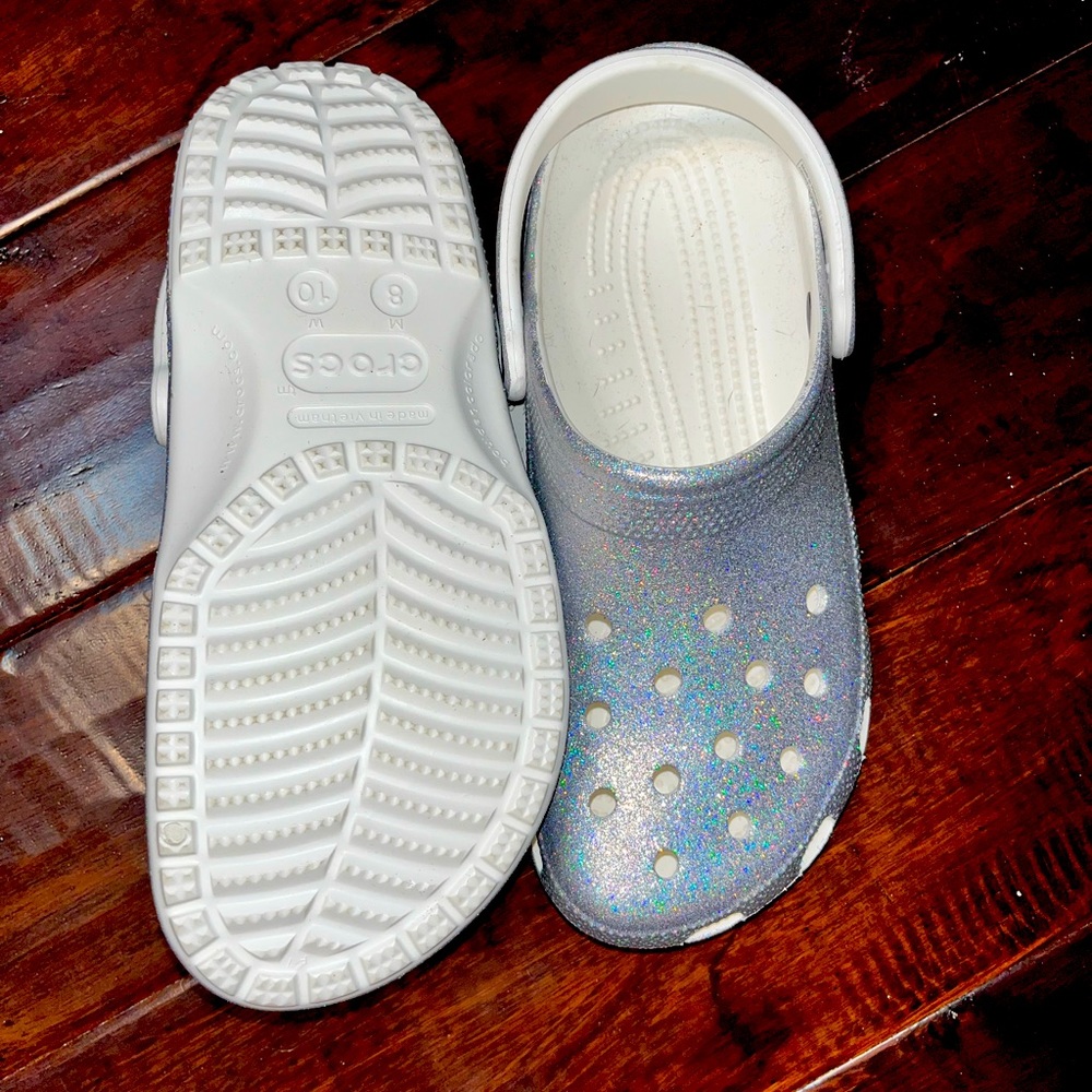 Women’s size 10 crocs. NWT